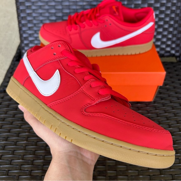 NIKE SB DUNK LOW UNIVERSITY RED GUM Size 14 - Picture 1 of 5